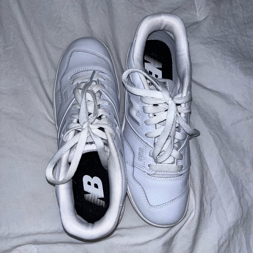 Brand new new balance white 550s